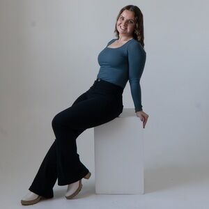 Meet your Posher, Janelle